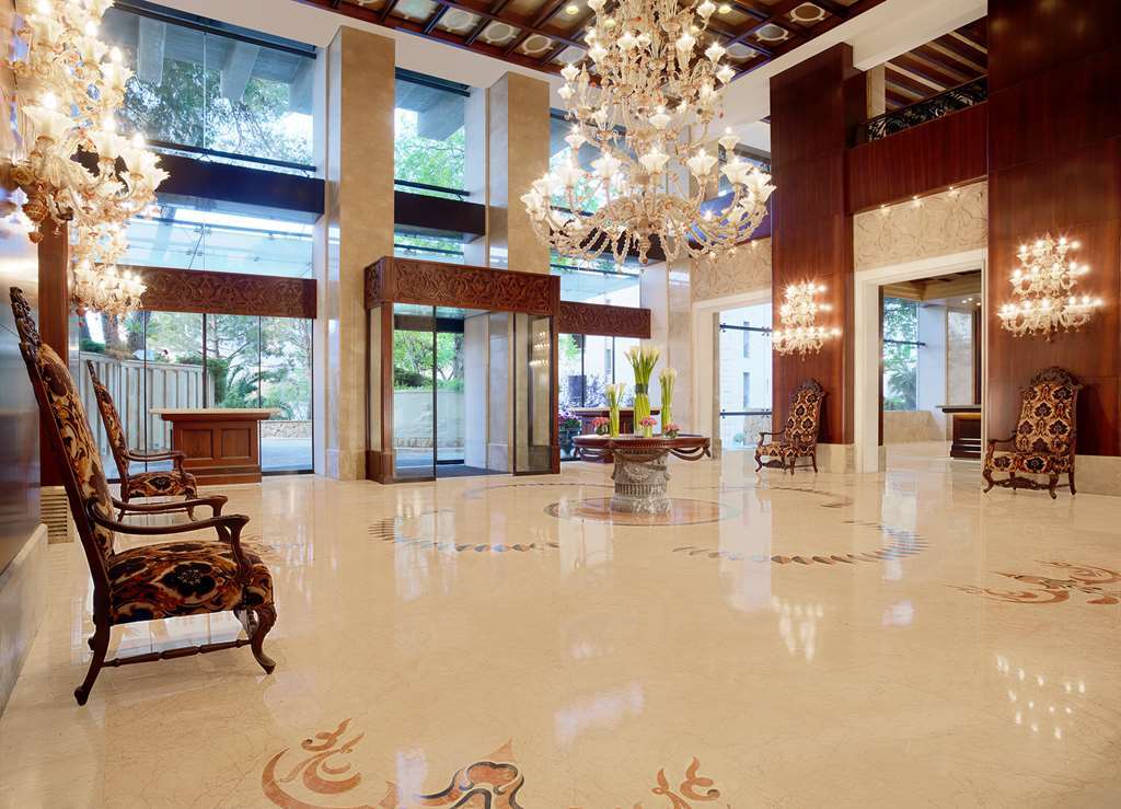 בורומאנה Grand Hills Hotel & Spa מראה פנימי תמונה