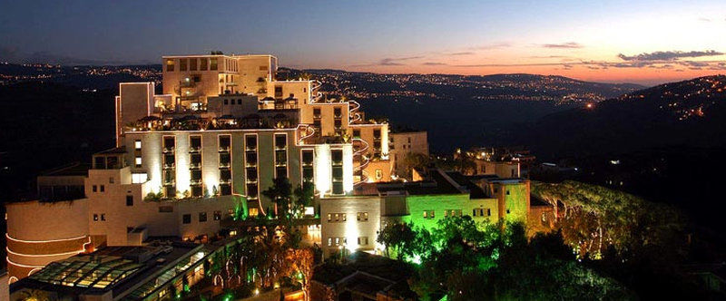 בורומאנה Grand Hills Hotel & Spa מראה חיצוני תמונה