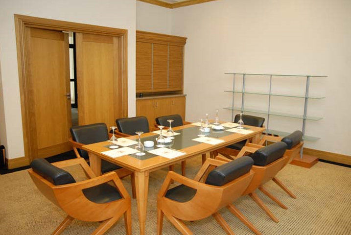 בורומאנה Grand Hills Hotel & Spa מראה חיצוני תמונה