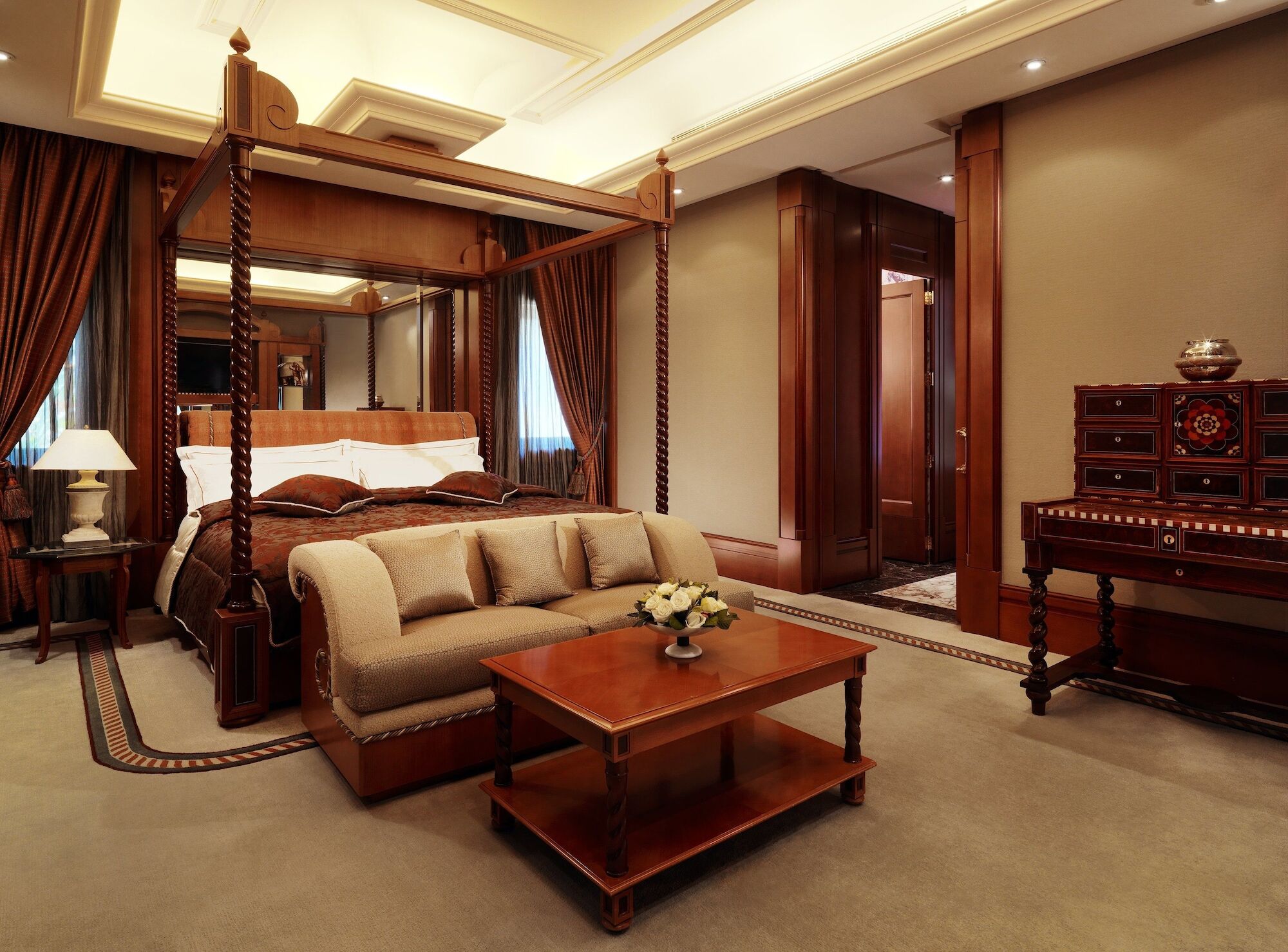 בורומאנה Grand Hills Hotel & Spa מראה חיצוני תמונה